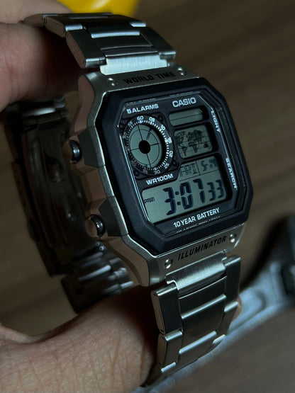 Casio AE-1200WHD-1AV
